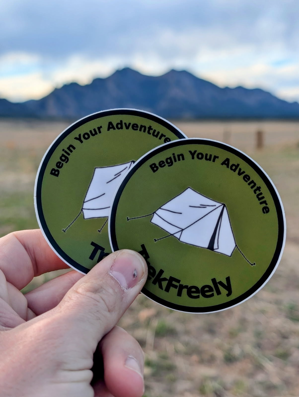 TrekFreely Circle Sicker